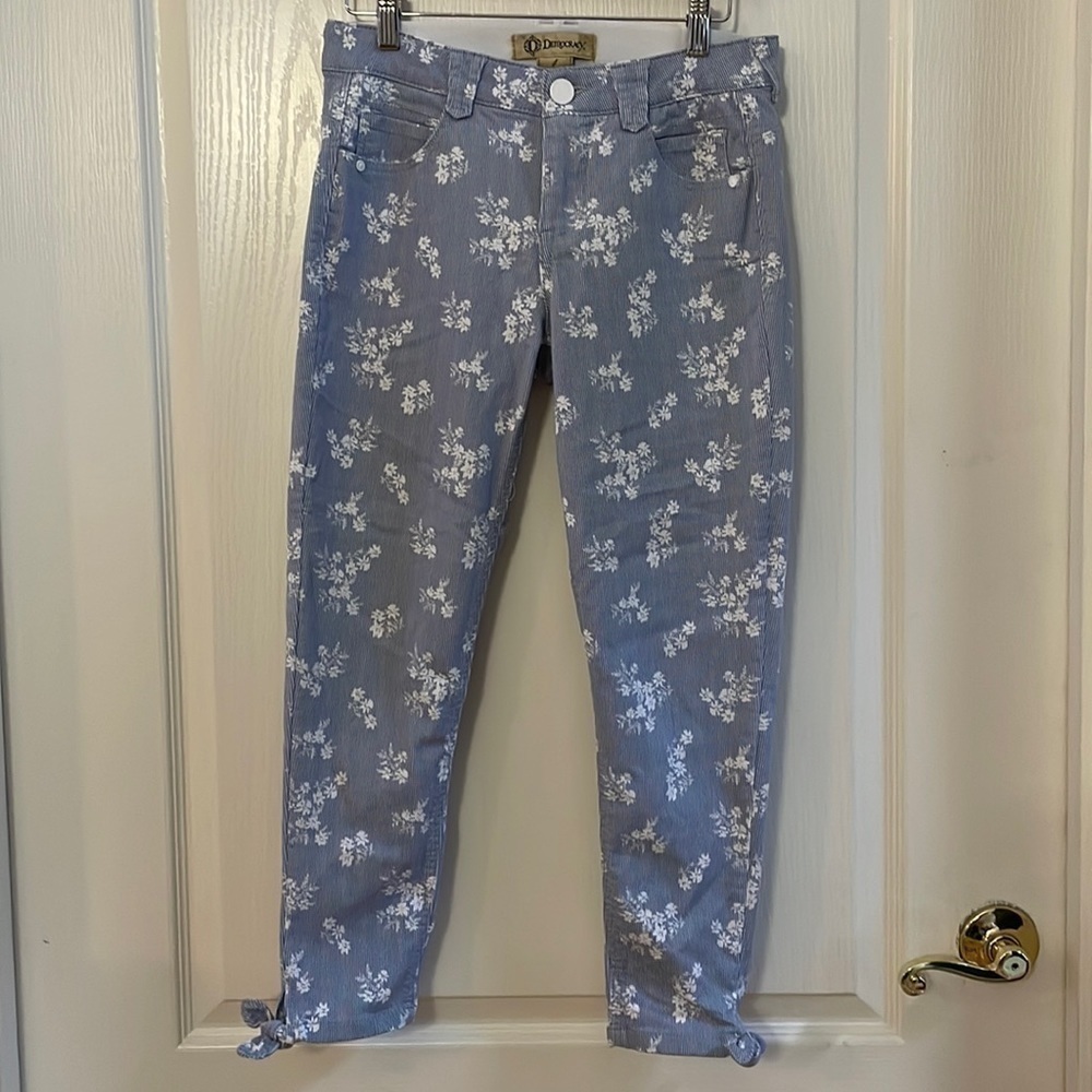Democracy Crop Floral Side Tie Hem Pants Size 4 Absolution